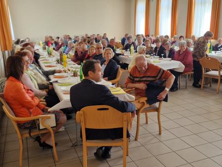 Srečanje starejših Stročja vas (2)